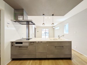福岡市早良区原、新築一戸建てのキッチン画像です