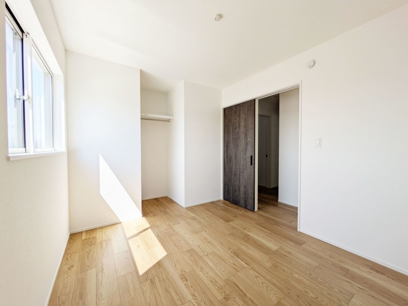 大野城市大城、新築一戸建ての子ども部屋画像です