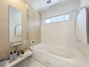 大野城市大城、新築一戸建ての風呂画像です