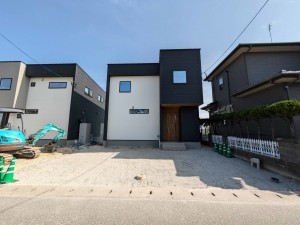 大野城市大城、新築一戸建ての外観画像です