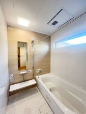 福岡市東区和白、新築一戸建ての風呂画像です