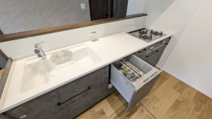 福岡市西区太郎丸、新築一戸建てのキッチン画像です