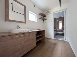 福岡市西区太郎丸、新築一戸建ての洗面画像です
