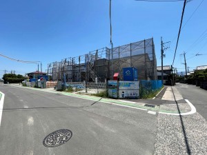 福岡市西区太郎丸、新築一戸建ての前面道路を含む現地写真画像です