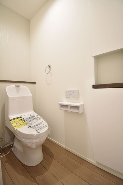 福岡市西区太郎丸、新築一戸建てのトイレ画像です