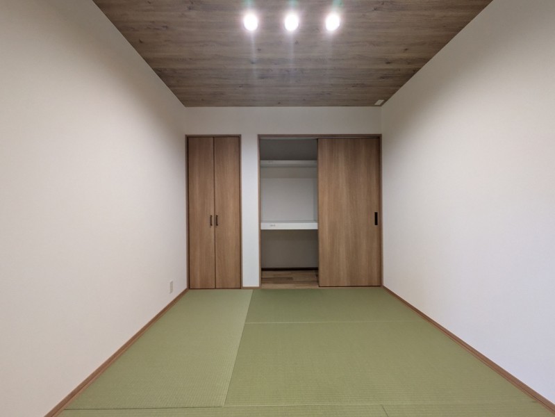 福岡市西区太郎丸、新築一戸建ての居間画像です