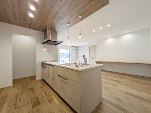 福岡市西区太郎丸、新築一戸建てのキッチン画像です