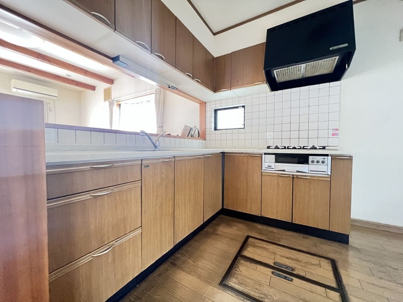 筑紫野市石崎、中古一戸建てのキッチン画像です
