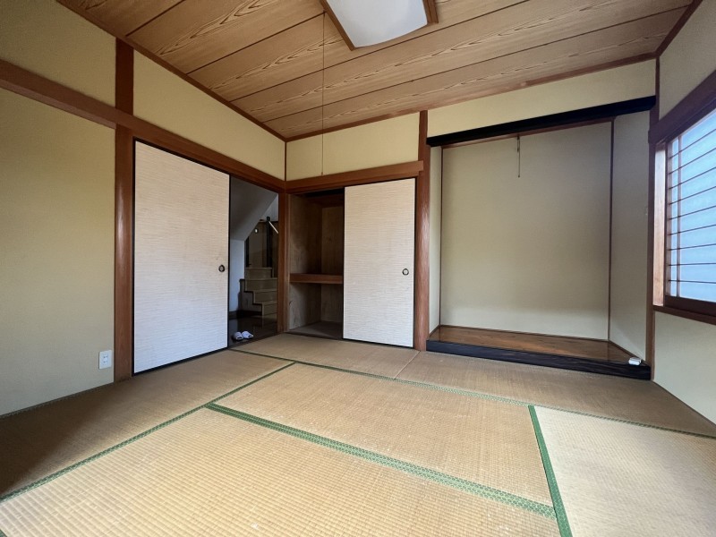 筑紫野市石崎、中古一戸建ての居間画像です