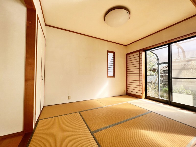筑紫野市石崎、中古一戸建ての居間画像です