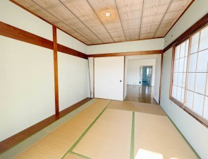 福岡市西区十郎川団地、マンションの居間画像です