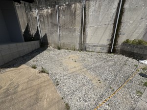 春日市白水ケ丘、中古一戸建ての駐車場画像です