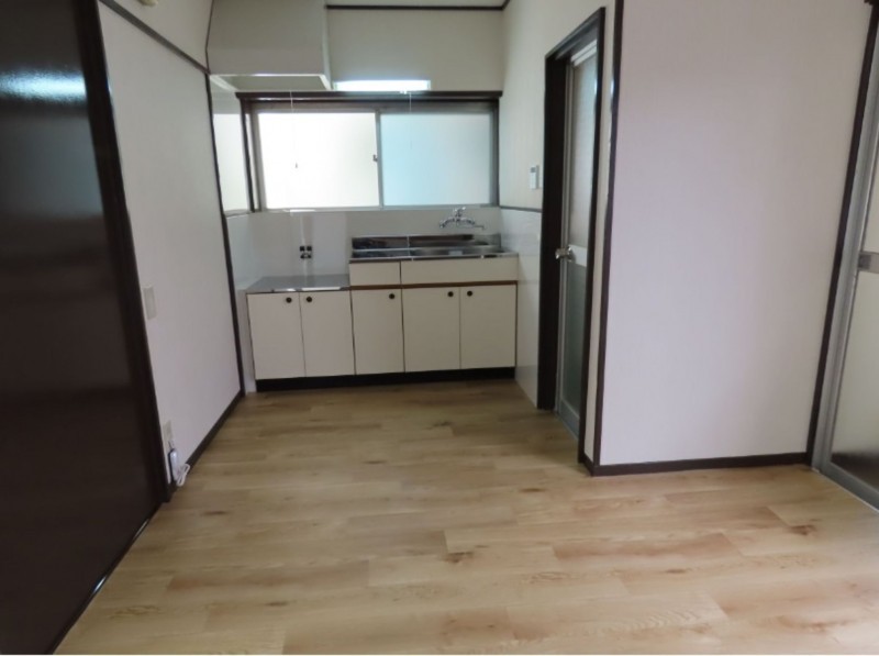 那珂川市片縄西、中古一戸建てのキッチン画像です