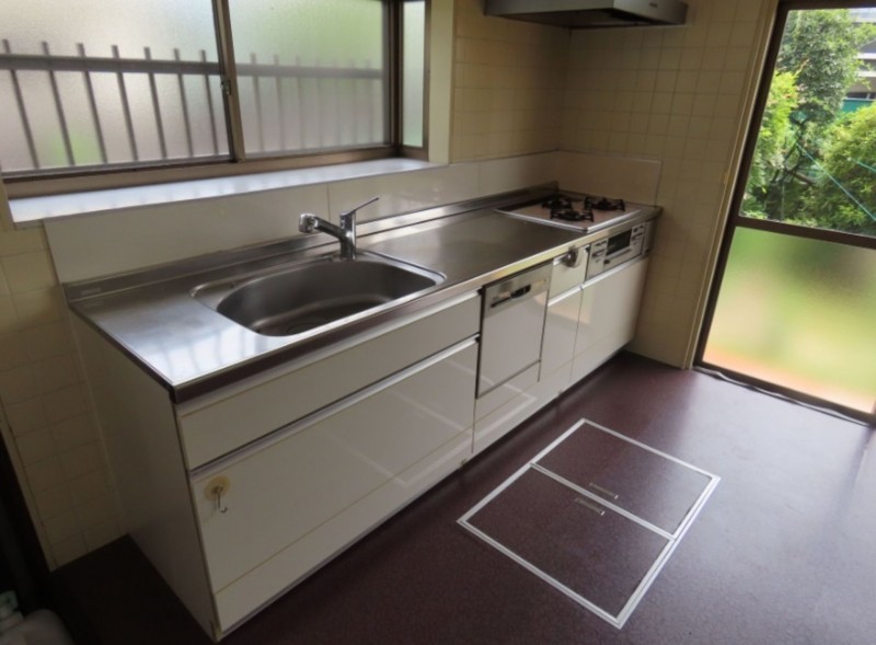 糟屋郡宇美町とびたけ、中古一戸建てのキッチン画像です