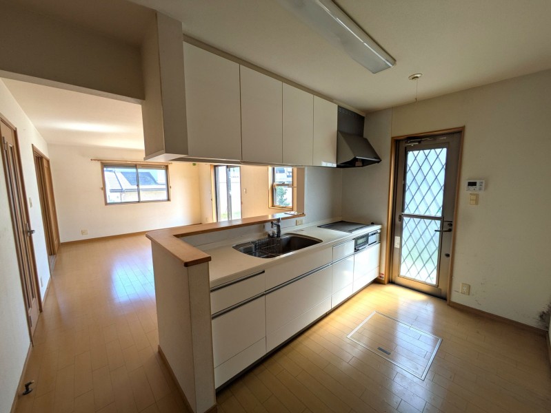 小郡市三国が丘、中古一戸建てのキッチン画像です