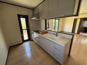筑紫野市武蔵、中古一戸建てのキッチン画像です
