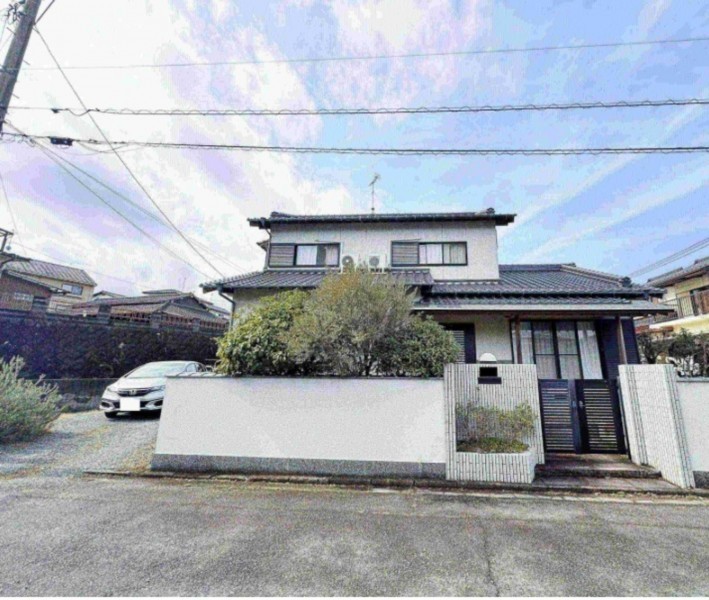 筑紫野市大字永岡、中古一戸建ての外観画像です
