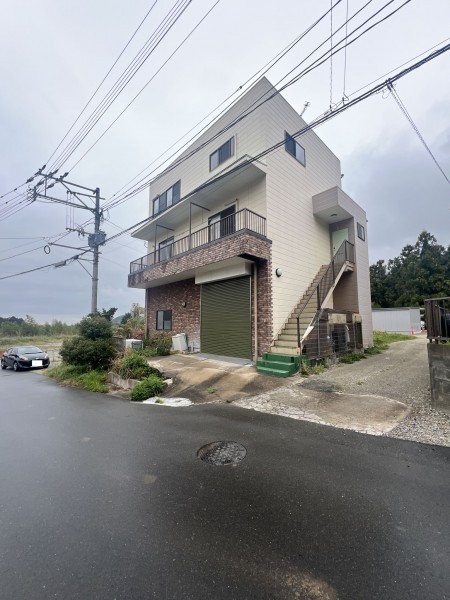 糟屋郡須惠町大字佐谷、中古一戸建ての外観画像です