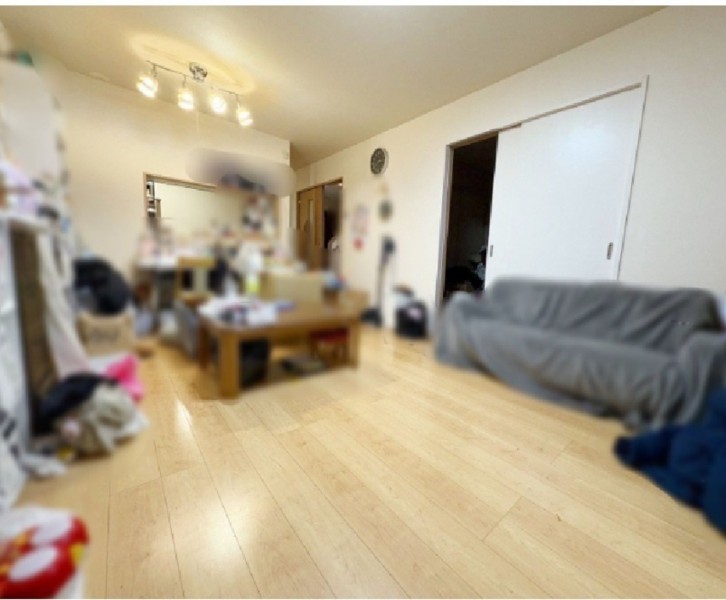 福岡市東区和白東、中古一戸建ての居間画像です
