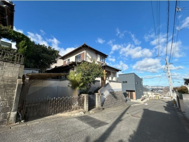 福岡市早良区重留、中古一戸建ての外観画像です