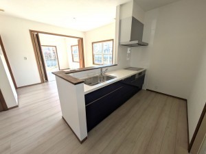 大野城市つつじケ丘、中古一戸建てのキッチン画像です