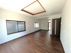 小郡市三国が丘、中古一戸建ての居間画像です