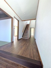 小郡市三国が丘、中古一戸建ての玄関画像です