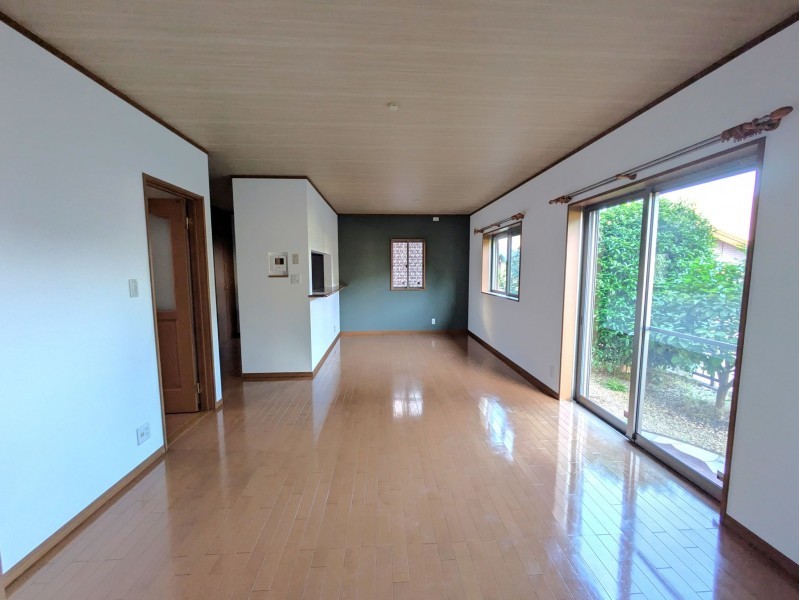 小郡市希みが丘、中古一戸建ての居間画像です