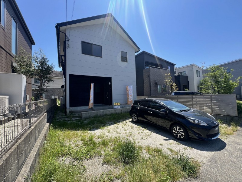 糸島市前原北、中古一戸建ての外観画像です