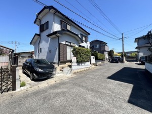 糸島市篠原西、中古一戸建ての外観画像です