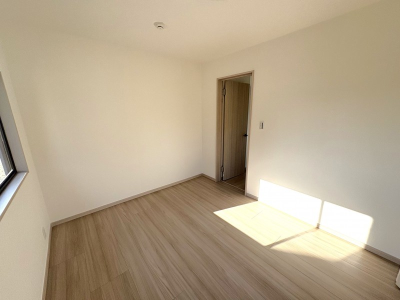 福岡市南区老司、中古一戸建ての子ども部屋画像です