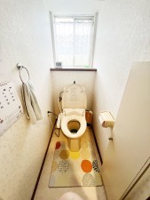 筑紫野市光が丘、中古一戸建てのトイレ画像です