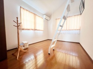 筑紫野市光が丘、中古一戸建ての子ども部屋画像です