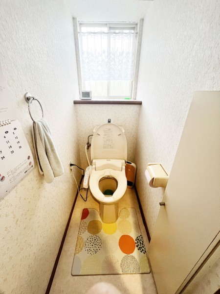 筑紫野市光が丘、中古一戸建てのトイレ画像です