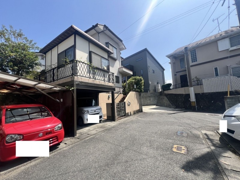 福岡市南区老司、中古一戸建ての外観画像です