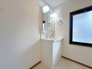 筑紫野市美しが丘南、中古一戸建ての洗面画像です