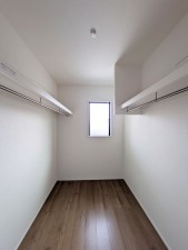 大野城市乙金台、新築一戸建ての収納画像です