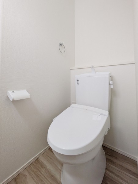 大野城市乙金台、新築一戸建てのトイレ画像です