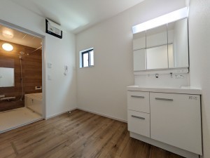 那珂川市今光、新築一戸建ての洗面画像です