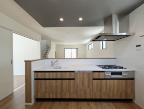 那珂川市今光、新築一戸建てのキッチン画像です