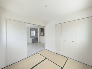 那珂川市今光、新築一戸建ての居間画像です