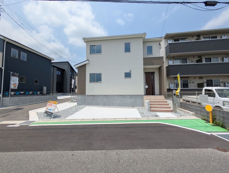 那珂川市今光、新築一戸建ての外観画像です