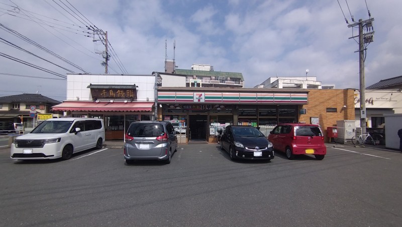 糟屋郡粕屋町原町、新築一戸建てのコンビニ画像です