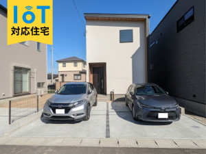 福津市西福間、新築一戸建ての前面道路を含む現地写真画像です