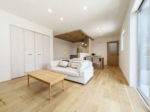 福津市西福間、新築一戸建ての居間画像です
