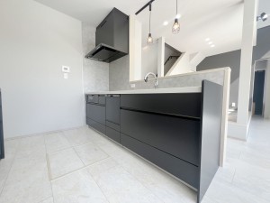 三養基郡上峰町前牟田、中古一戸建てのキッチン画像です