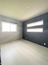 三養基郡上峰町前牟田、中古一戸建ての寝室画像です