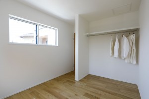 三養基郡みやき町東尾、新築一戸建ての子ども部屋画像です