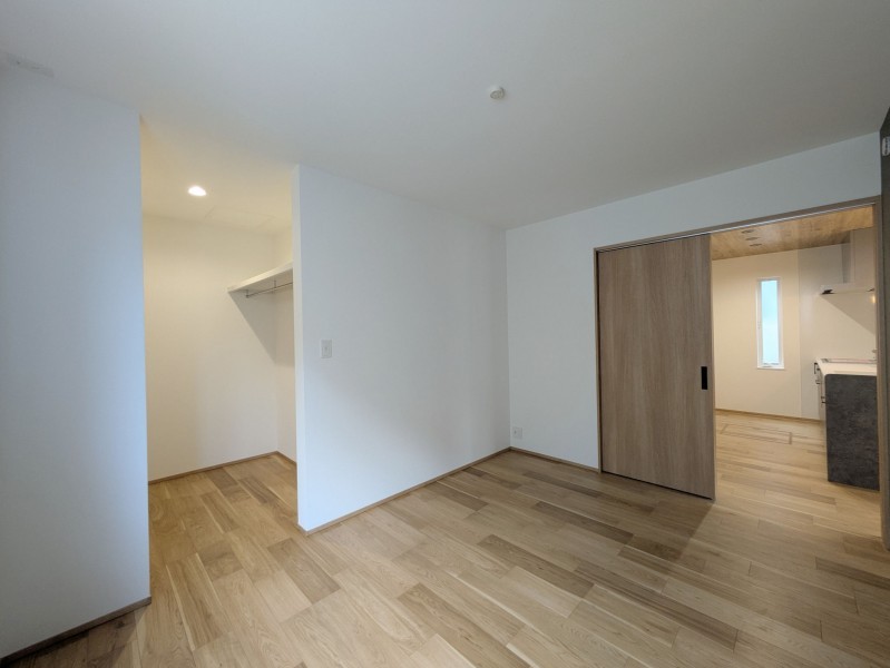 三養基郡みやき町東尾、新築一戸建ての寝室画像です