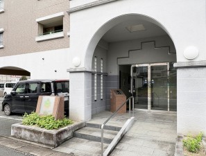 大牟田市本町、マンションのエントランス画像です